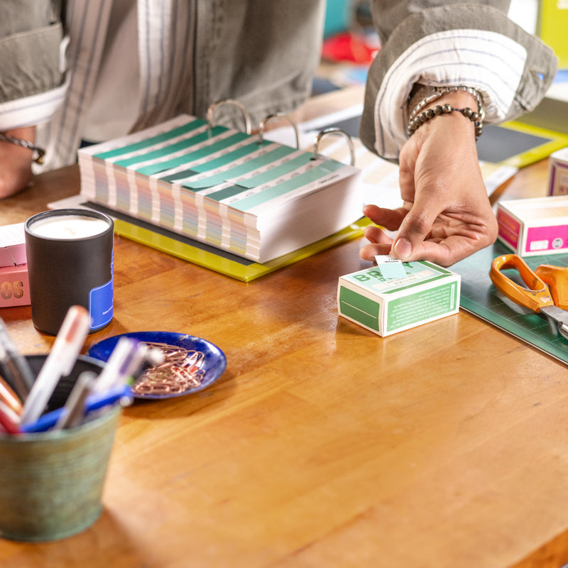 PANTONE Solid Chips Set gestreken en ongestreken
